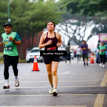Runner Photo 8560312