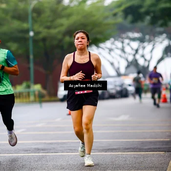 Runner Photo 8560313