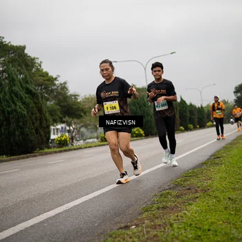 Runner Photo 8560314