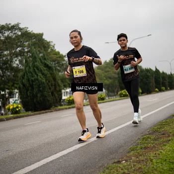 Runner Photo 8560325