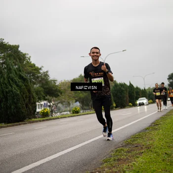 Runner Photo 8560331