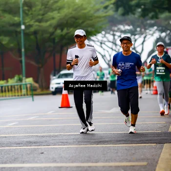 Runner Photo 8560338