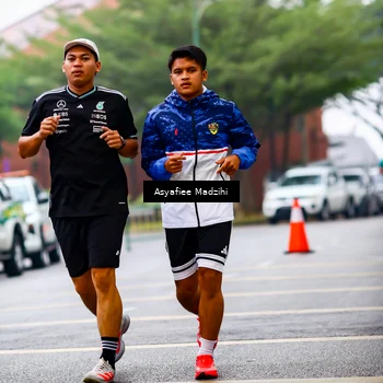 Runner Photo 8560417