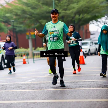 Runner Photo 8560428