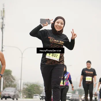 Runner Photo 8560435