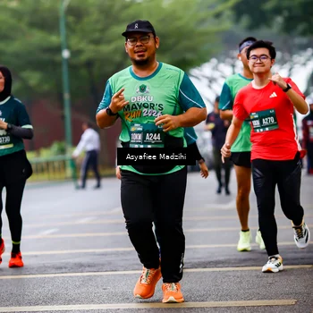 Runner Photo 8560439