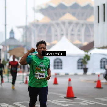 Runner Photo 8560477