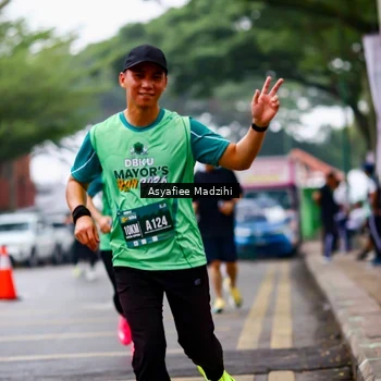 Runner Photo 8560493