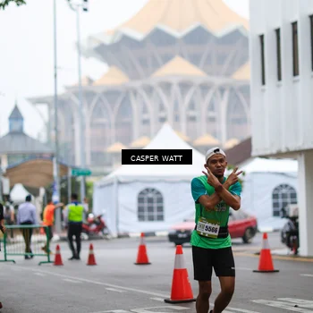 Runner Photo 8560502