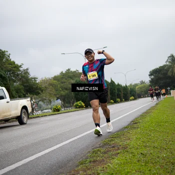 Runner Photo 8560524