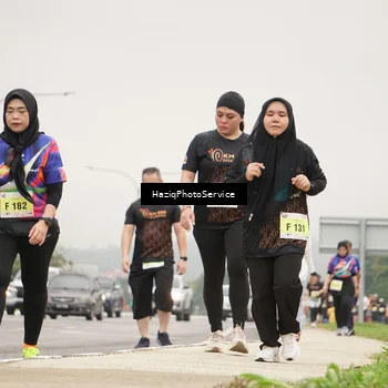 Runner Photo 8560548