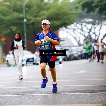 Runner Photo 8560553