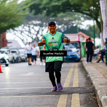 Runner Photo 8560561