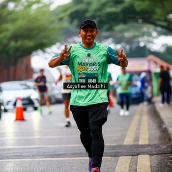 Runner Photo 8560569