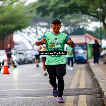 Runner Photo 8560571