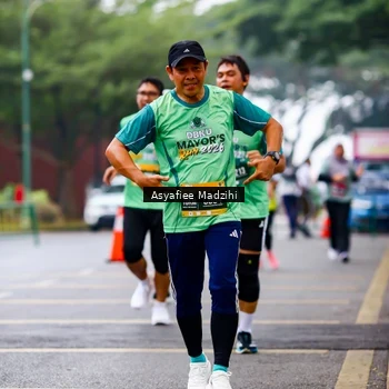 Runner Photo 8560594