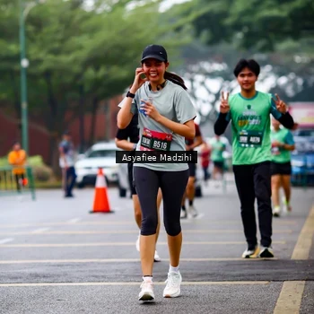 Runner Photo 8560687