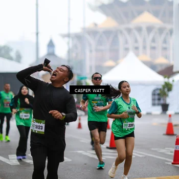 Runner Photo 8560698