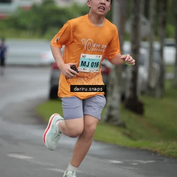 Runner Photo 8560722