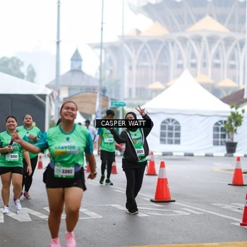Runner Photo 8560738