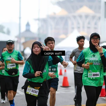 Runner Photo 8560746