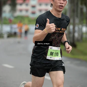 Runner Photo 8560773