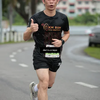 Runner Photo 8560791