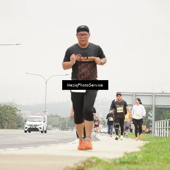 Runner Photo 8560799