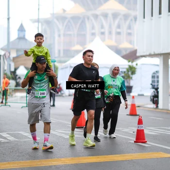Runner Photo 8560810