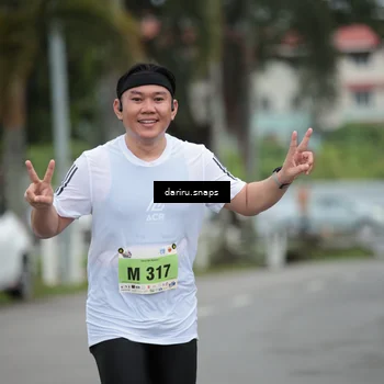 Runner Photo 8560811