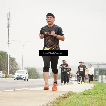Runner Photo 8560818