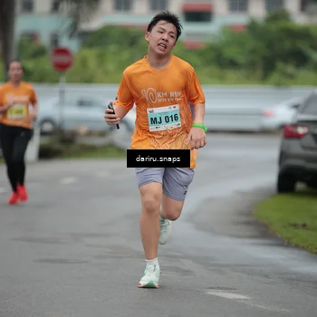 Runner Photo 8560820