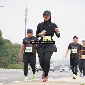 Runner Photo 8560828