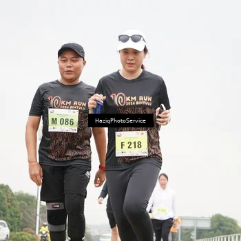 Runner Photo 8560873