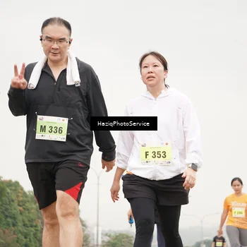 Runner Photo 8560883