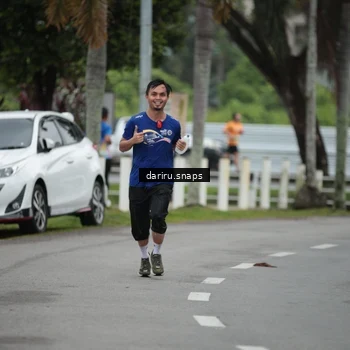 Runner Photo 8560890