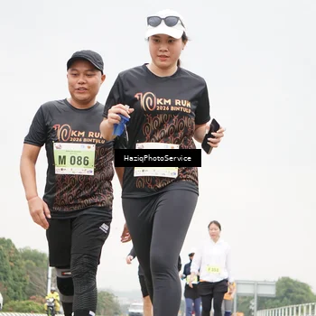 Runner Photo 8560895