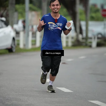 Runner Photo 8560910