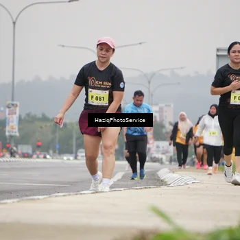 Runner Photo 8560913