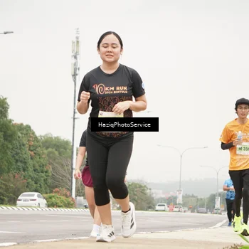 Runner Photo 8560934