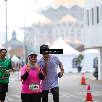 Runner Photo 8560935