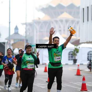 Runner Photo 8560947