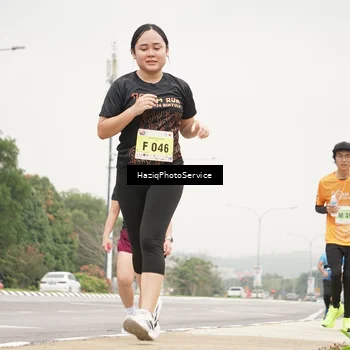 Runner Photo 8560954