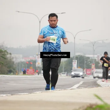 Runner Photo 8560965
