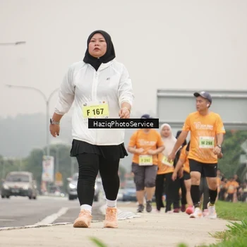 Runner Photo 8561000