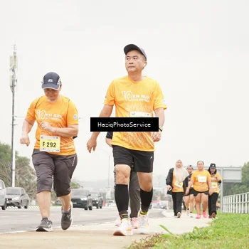 Runner Photo 8561027