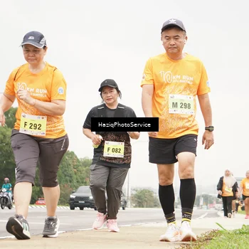 Runner Photo 8561042