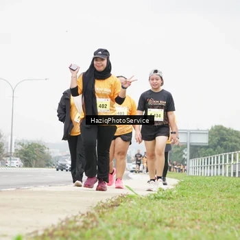 Runner Photo 8561086