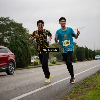 Runner Photo 8561087