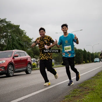 Runner Photo 8561090